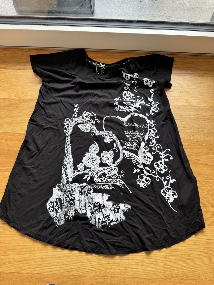 Marc Cain T-shirts: T'Shirt Marc Cain – D'occasion à Birrwil par Annaluna