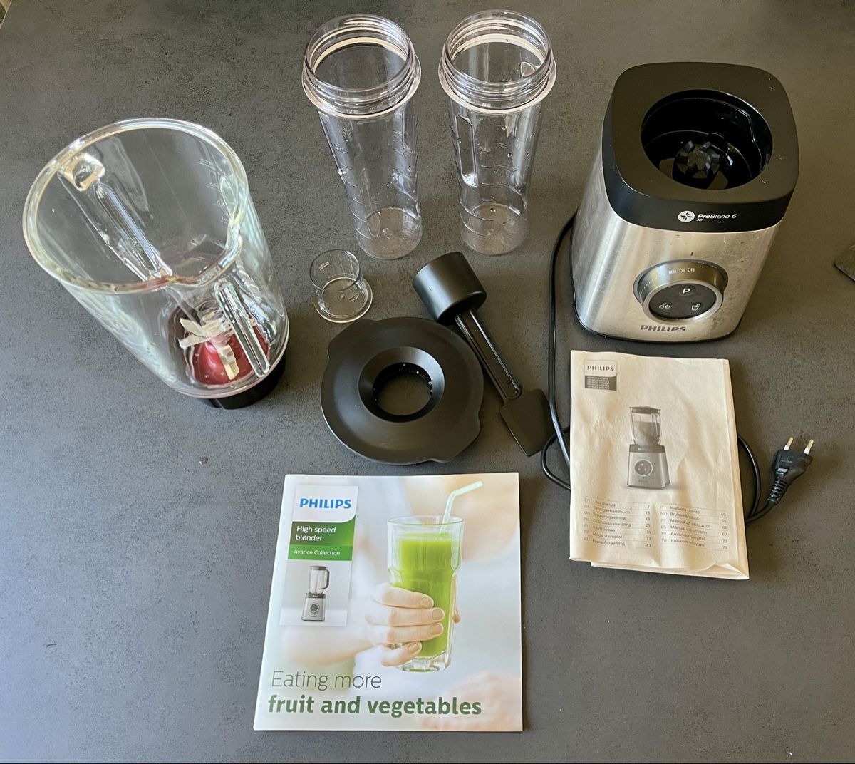 Philips Elettrodomestici da cucina: Philips Standmixer HR3655 – Usato da St. Pantaleon venduto da Viera01