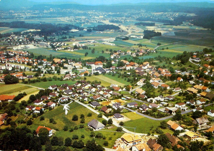 Cartoline postali: DULLIKEN SO Flugaufnahme – Usato da Jona venduto da philajona