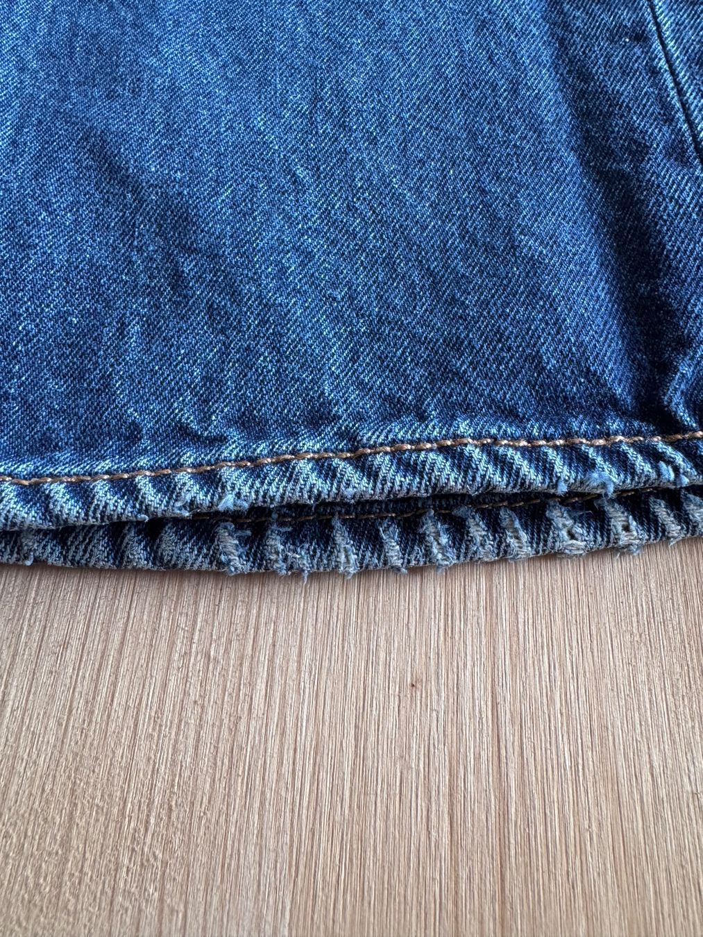 Levi's Jeans: Levis 501 denim W33 L30 – Gebraucht aus Neuchâtel von _Easy_to_Find_ 4