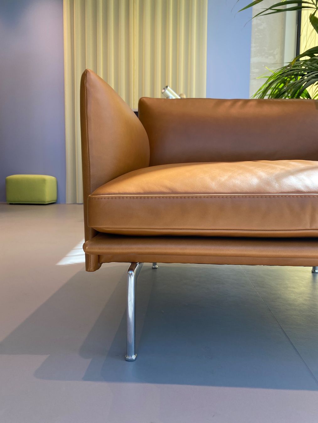 Muuto Poltrone: Muuto - Outline Chair – Usato da Zürich venduto da NordicSale 2