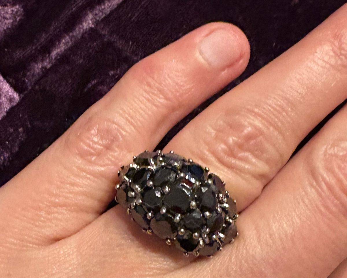 Anelli: Eleganter Ring 925er Silber mit schwarzen Steinen Gr.58 – Usato da Zürich venduto da wei_8n2l 2