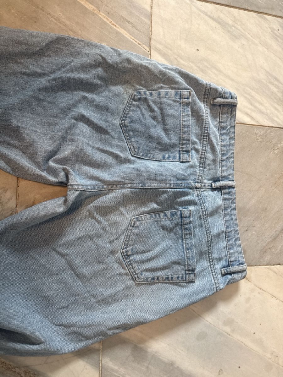 Jeans: MOM Jeans Damen - 100% Baumwolle – Gebraucht aus Herrliberg von Joy_Strehler 3