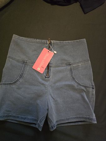 Short S Melody push up neuf