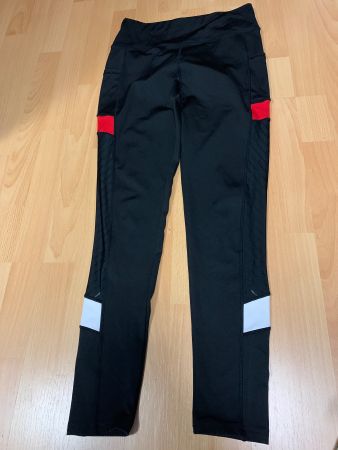 Joli legging de sport taille L