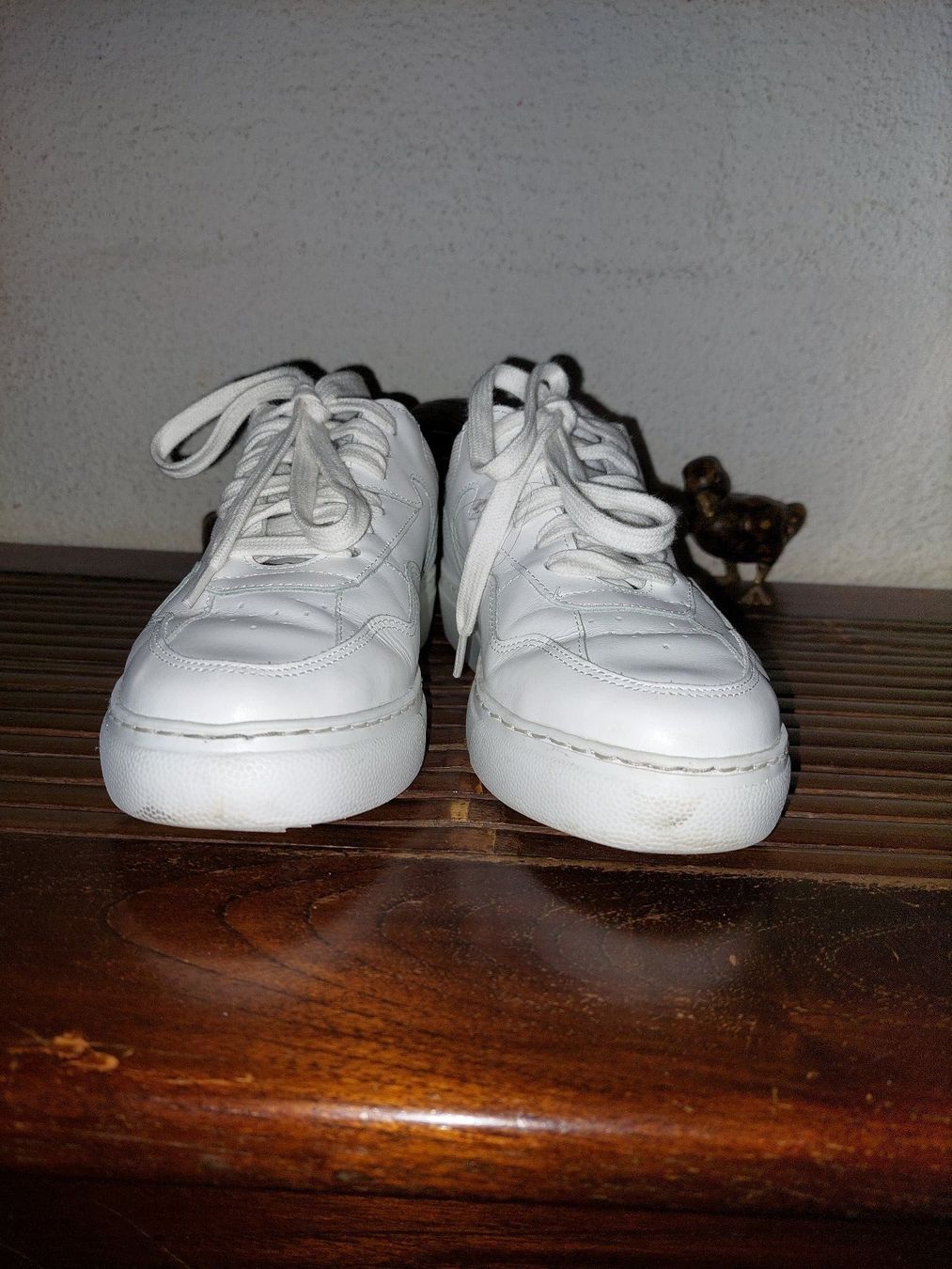 Scarpe da donna: Viola Tami - Sneaker Leder weiss 36 – Usato da Besenbüren venduto da piculo 2