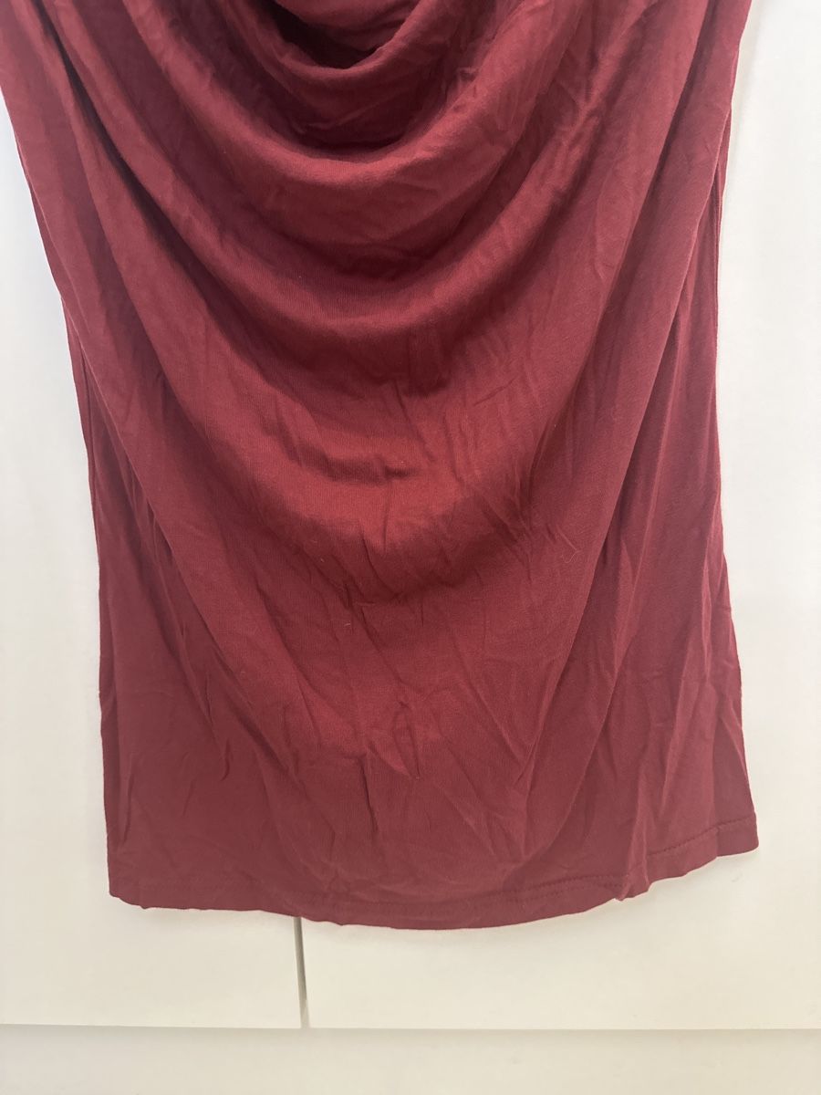 Top: Top mit Wasserfallausschnitt, Gr. 40/42 – Usato da Buus venduto da 2019dp 2