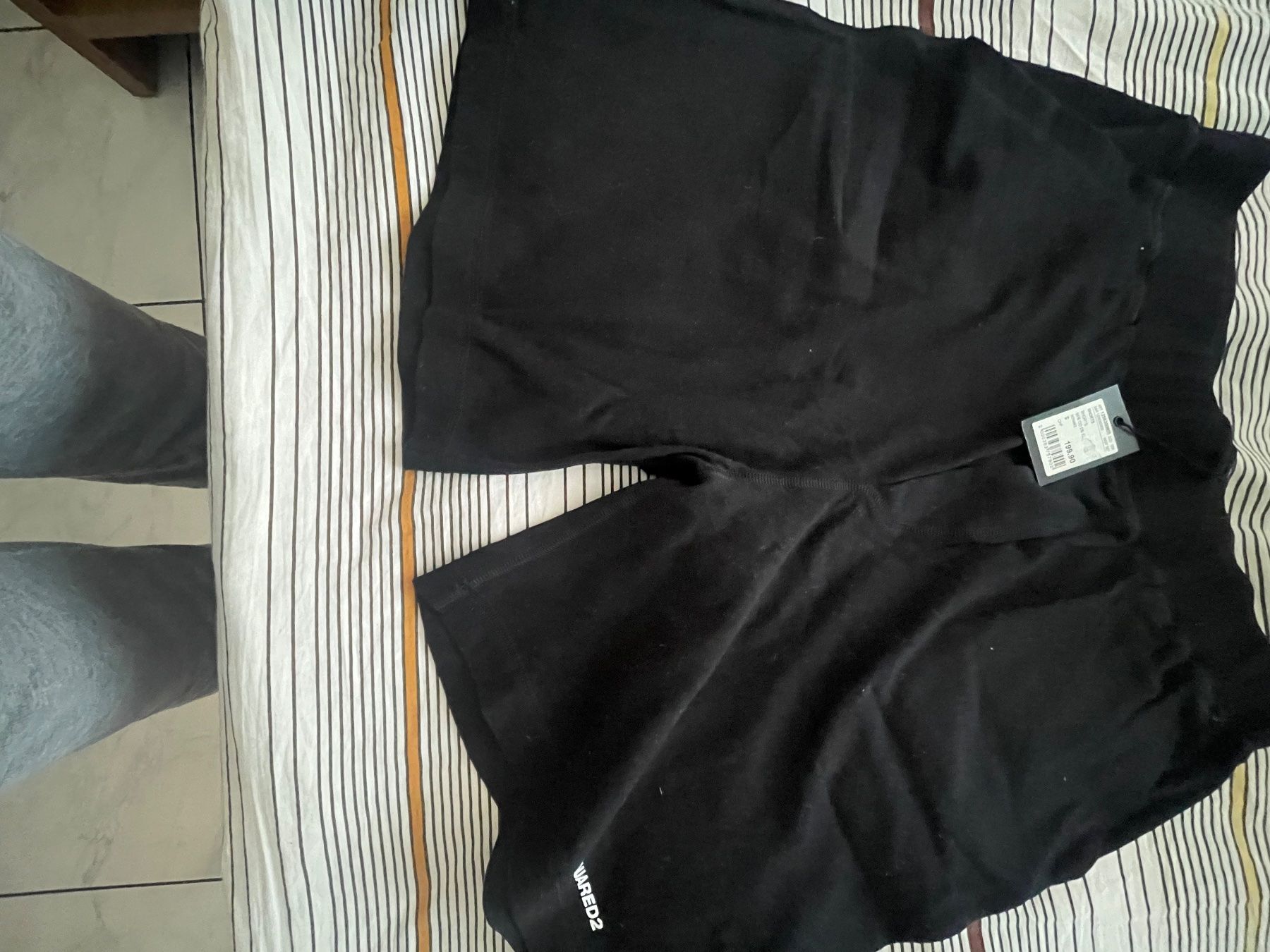 Dsquared2 Pantaloni: Dsquared2 shorts – Nuovo e nell'imballaggio originale da Fislisbach venduto da Brandopfer810 3