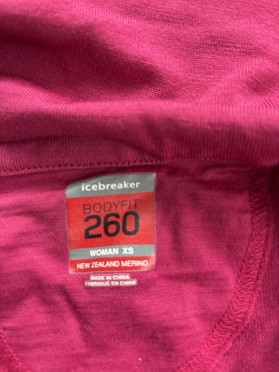 Icebreaker Pullover & Sweatshirts: Icebreaker Bodyfit 260 Pullover Grösse XS pink – Gebraucht aus Bolligen von chica_79 2