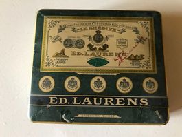 Ancienne boite à cigarettes Ed.Laurens