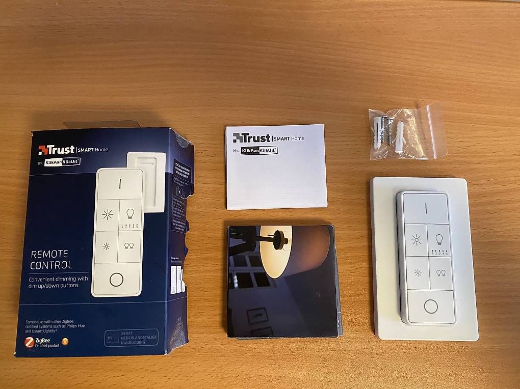 Systèmes de contrôle: Trust Smart Home Remote Controle – D'occasion à Zürich par Technoclimbing 1