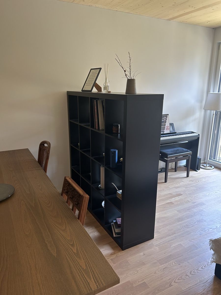 Scaffali: Large Shelving Unit / Bookcase – Dark Brown – Usato da Zürich venduto da sof_xx8n 1