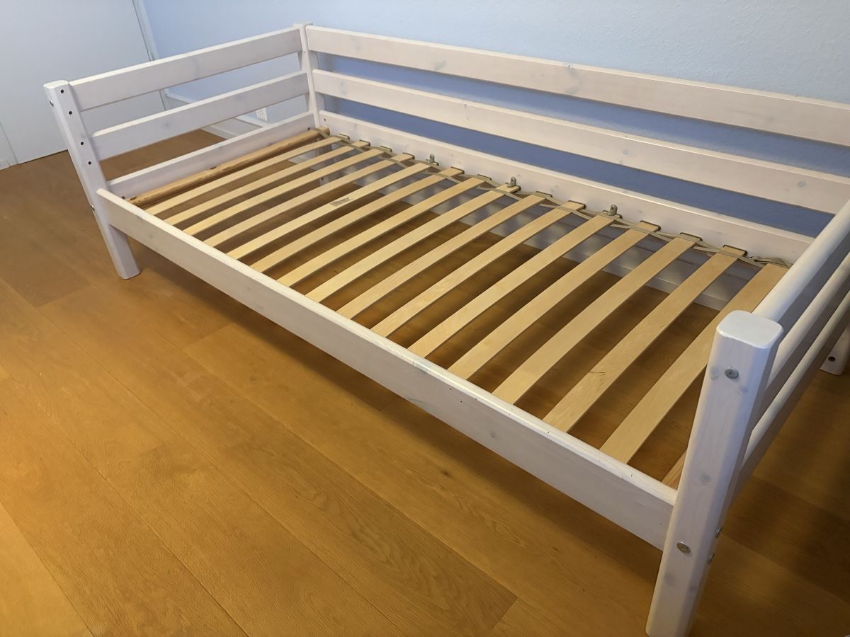 Lits: Flexa CLASSIC Bett – D'occasion à Brugg AG par bref01