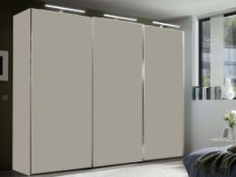 Pfister Kleiderschrank Neuwertig 