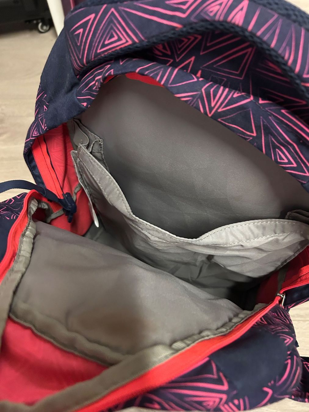 Satch Zaini: Satch Schulrucksack mit einer passenden Mappe/Ordner – Usato da Oberkulm venduto da angela_05 4