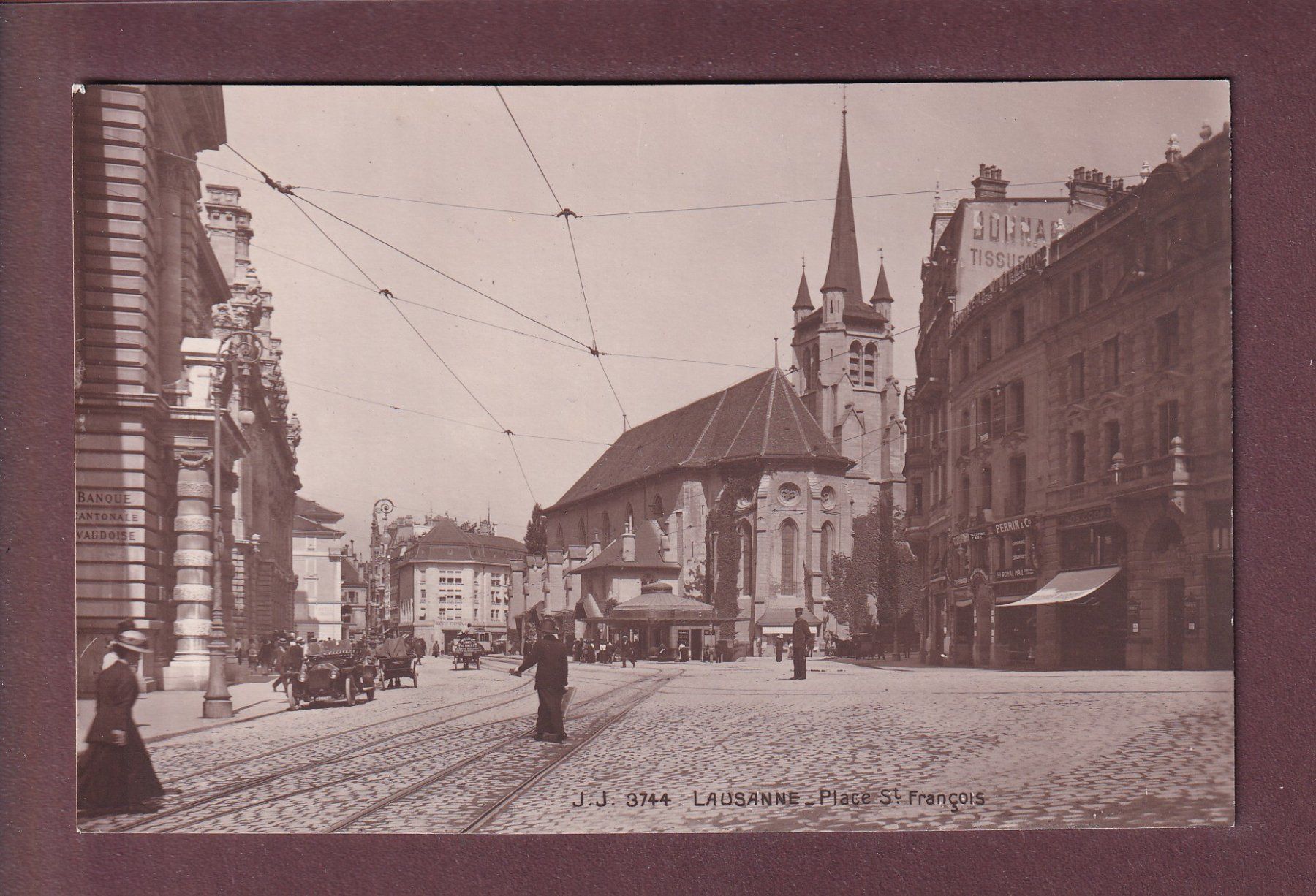 Cartoline postali: LAUSANNE - Place St. François – Usato da Pully venduto da nicecards