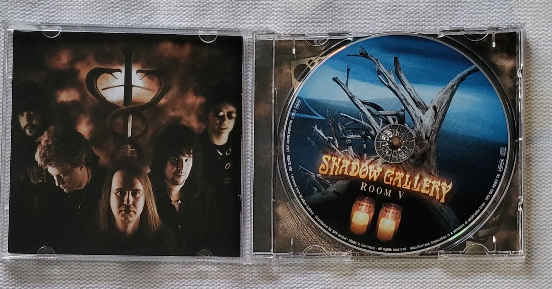 CD: Shadow Gallery - Room V – Usato da Villars-sur-glane venduto da Epsilonhike 2