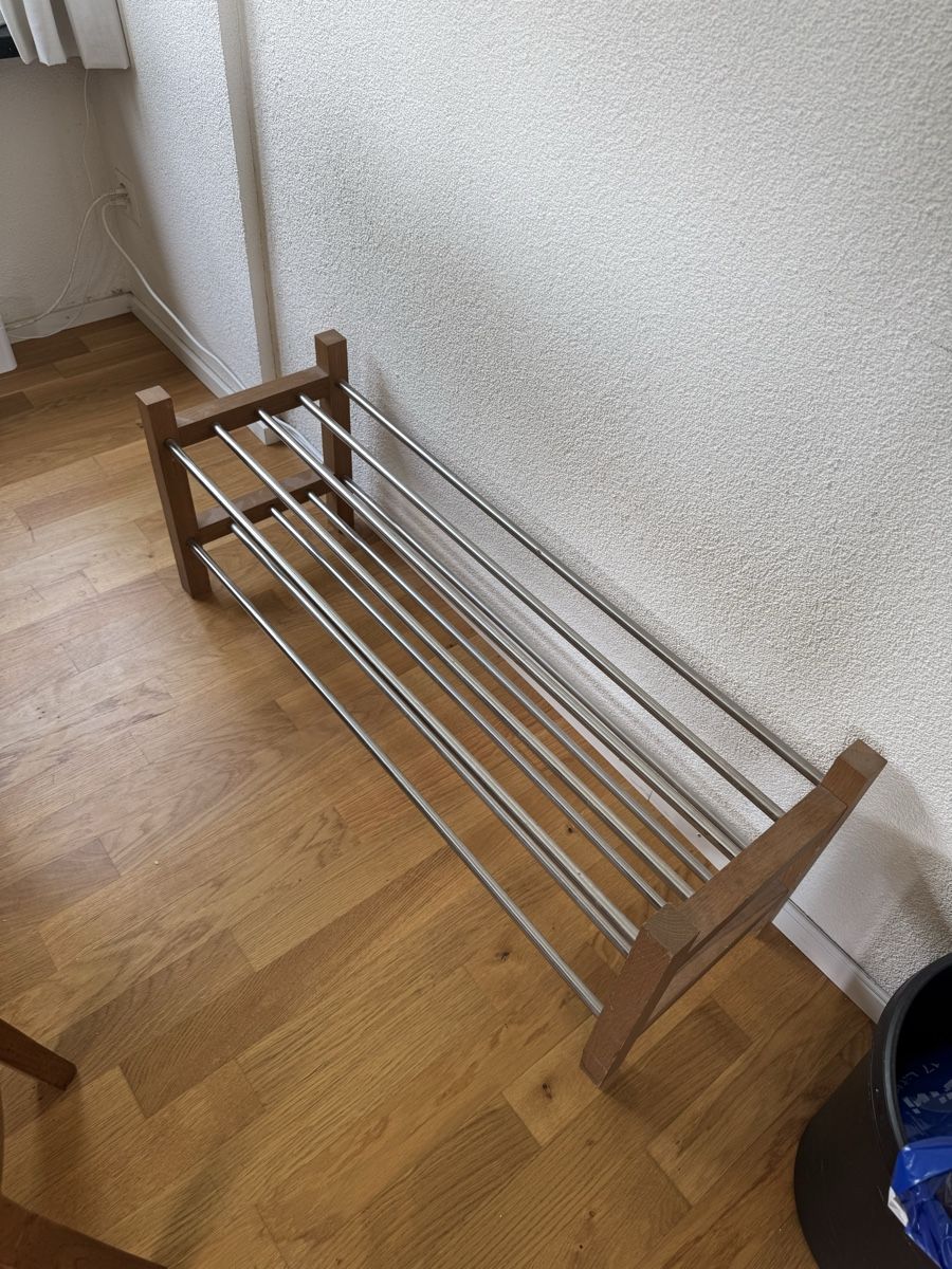 Regale: Schuhregal – Gebraucht aus Zürich von van_p5kq