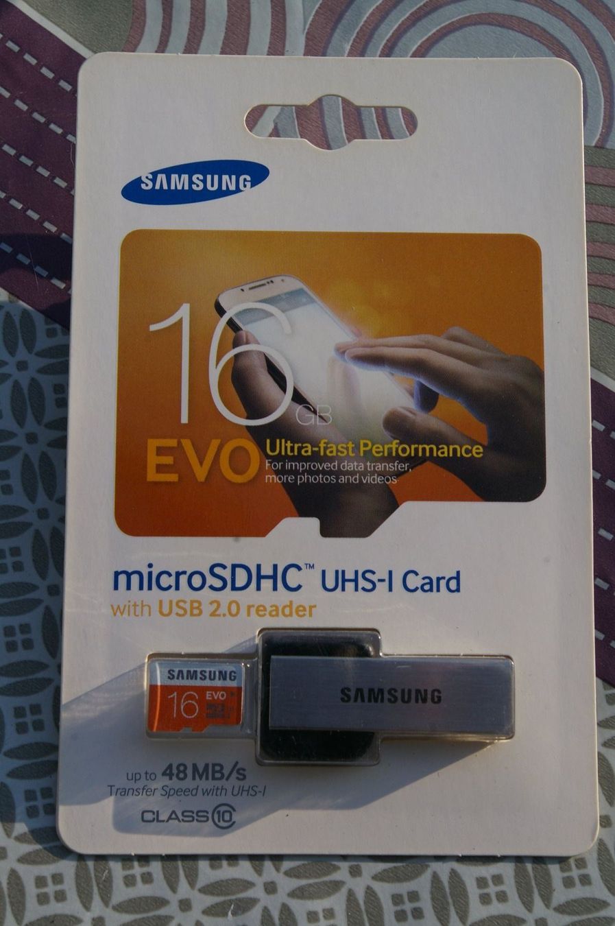 Samsung Schede di memoria: Samsung Evo microSDXC 48MB/s 16GB Reader – Nuovo e nell'imballaggio originale da Niederurnen venduto da mowgli_1963