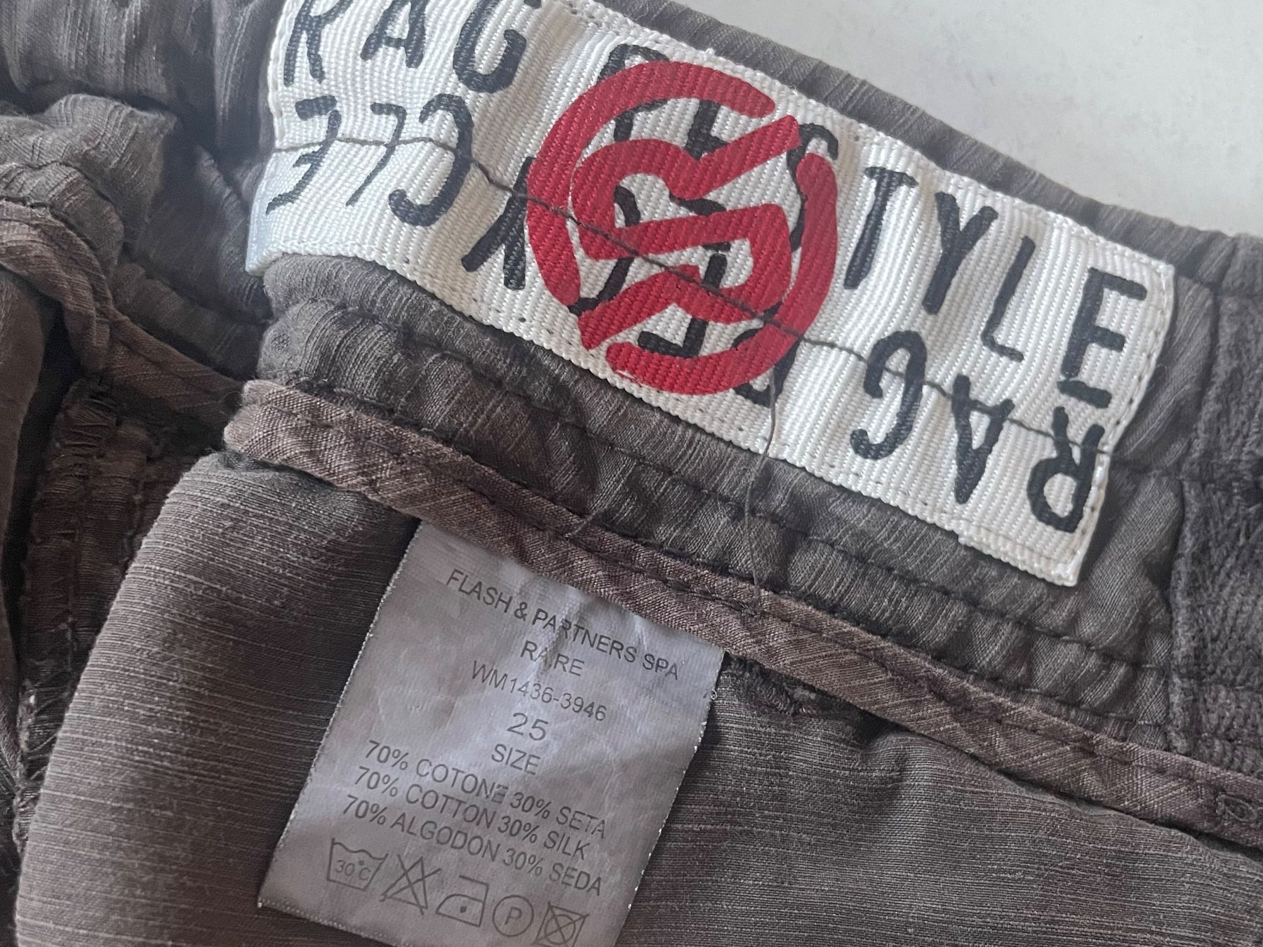 Pantaloni: RA-RE RARE RAG RECYCLE RESTYLE Pants 30% silk – Usato da Minusio venduto da Pink222 5