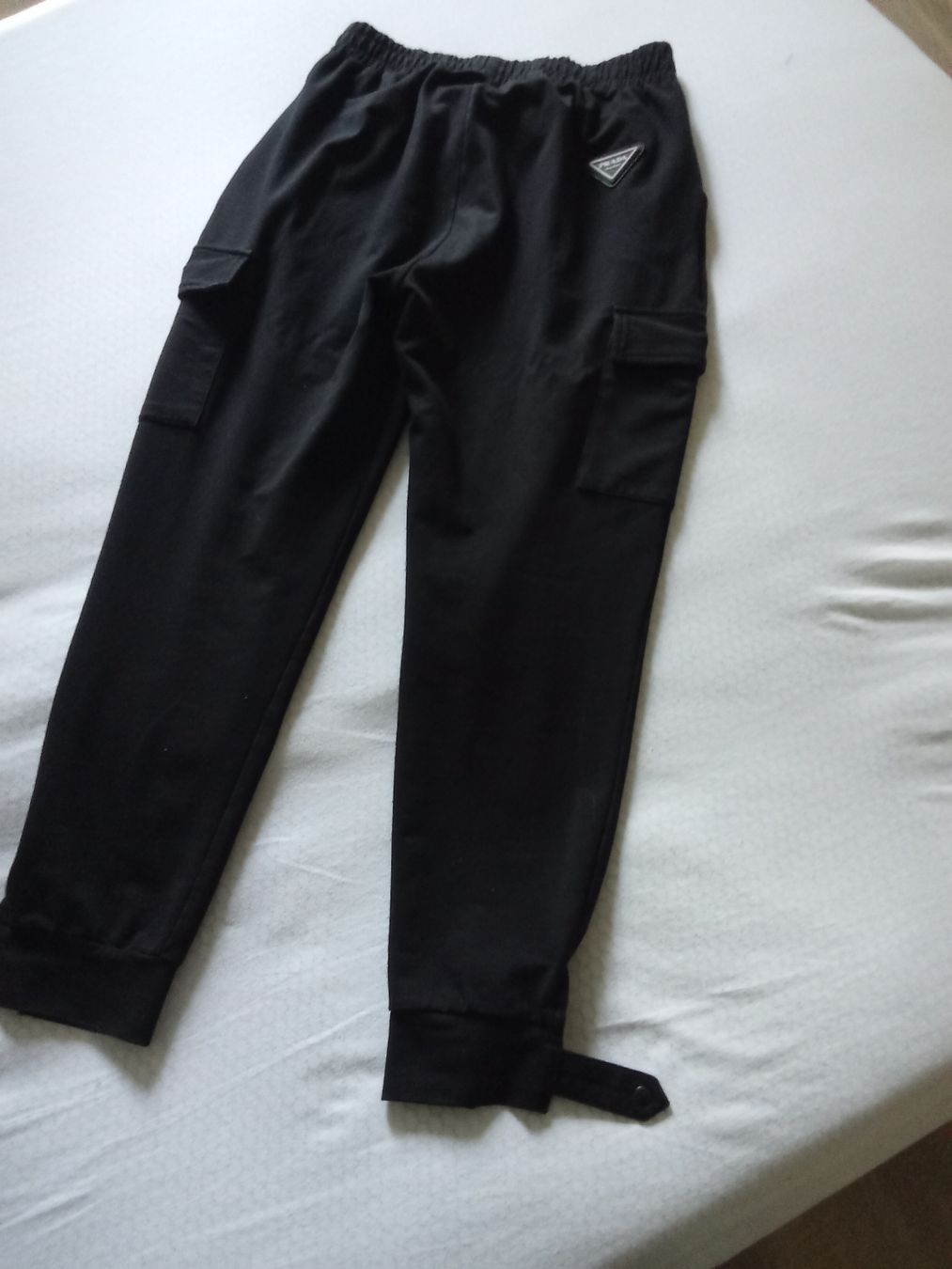 Prada Pantalons: Prada Freizeit Hose – D'occasion à Liebefeld par CD-Urs 4