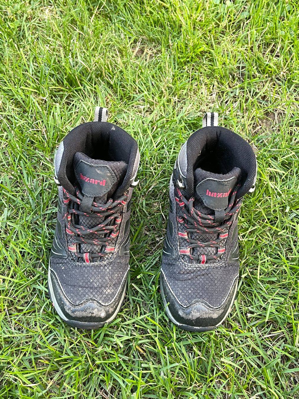 Schuhe für Jungen: Kinder Wanderschuhe Trekkingschuhe in Gr. 30 – Gebraucht aus Berikon von Samira08 4