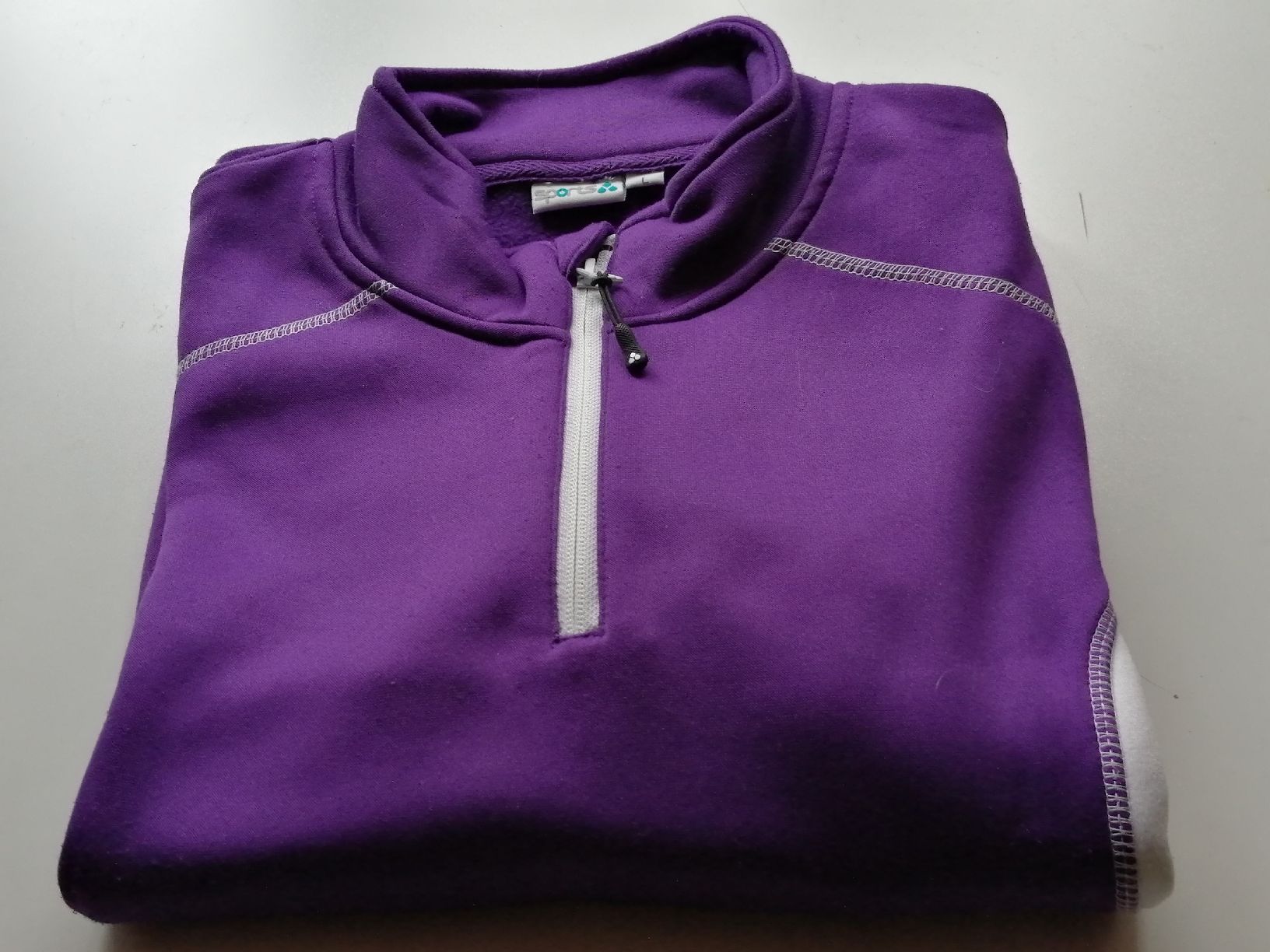 Maglioni & Felpe: Fleece Pullover violett mit Reissverschluss – Usato da Honau venduto da holunder3 1
