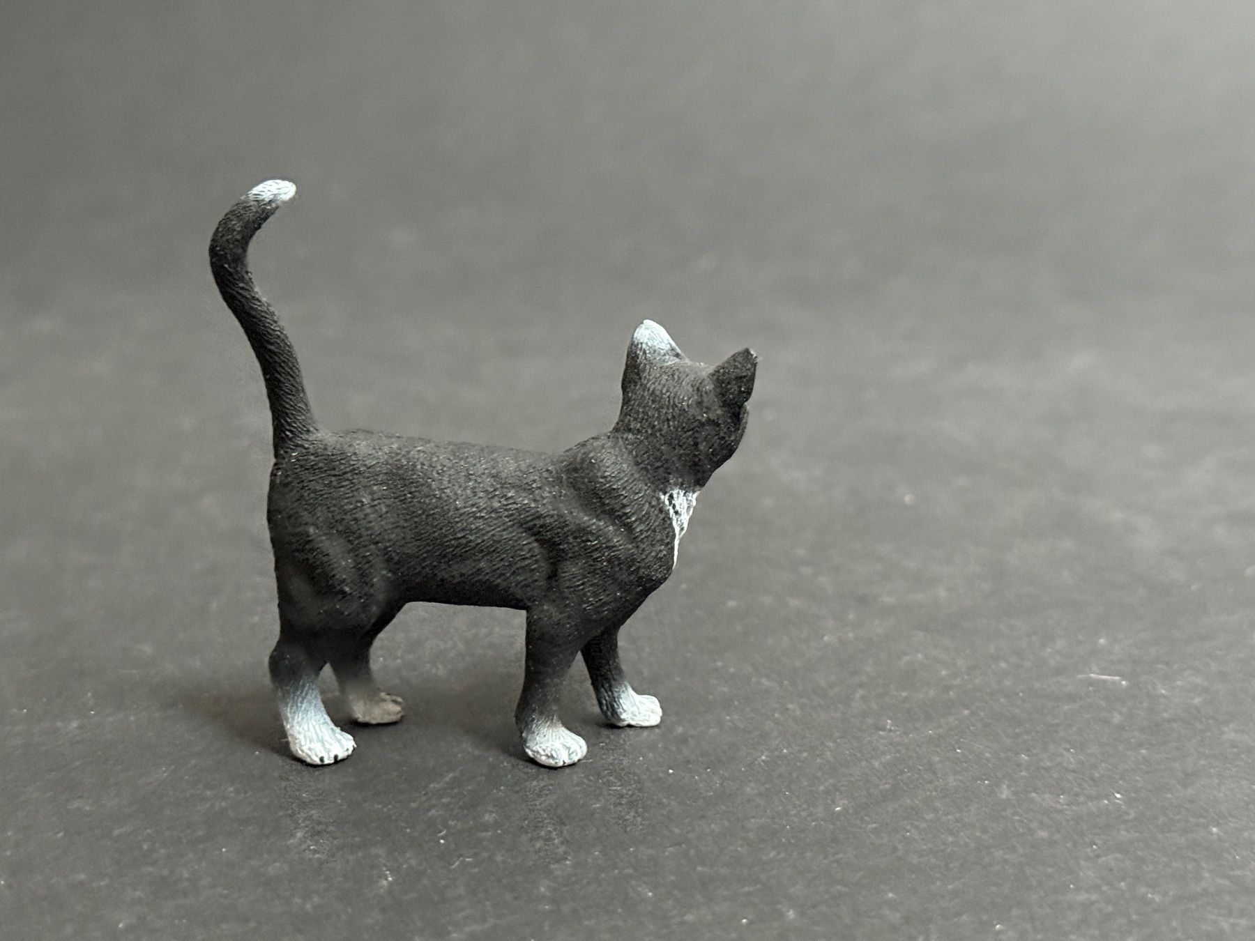 Schleich Figurines: Schleich schwarze Katze wie neu – D'occasion à Ennetbaden par mapa05 2