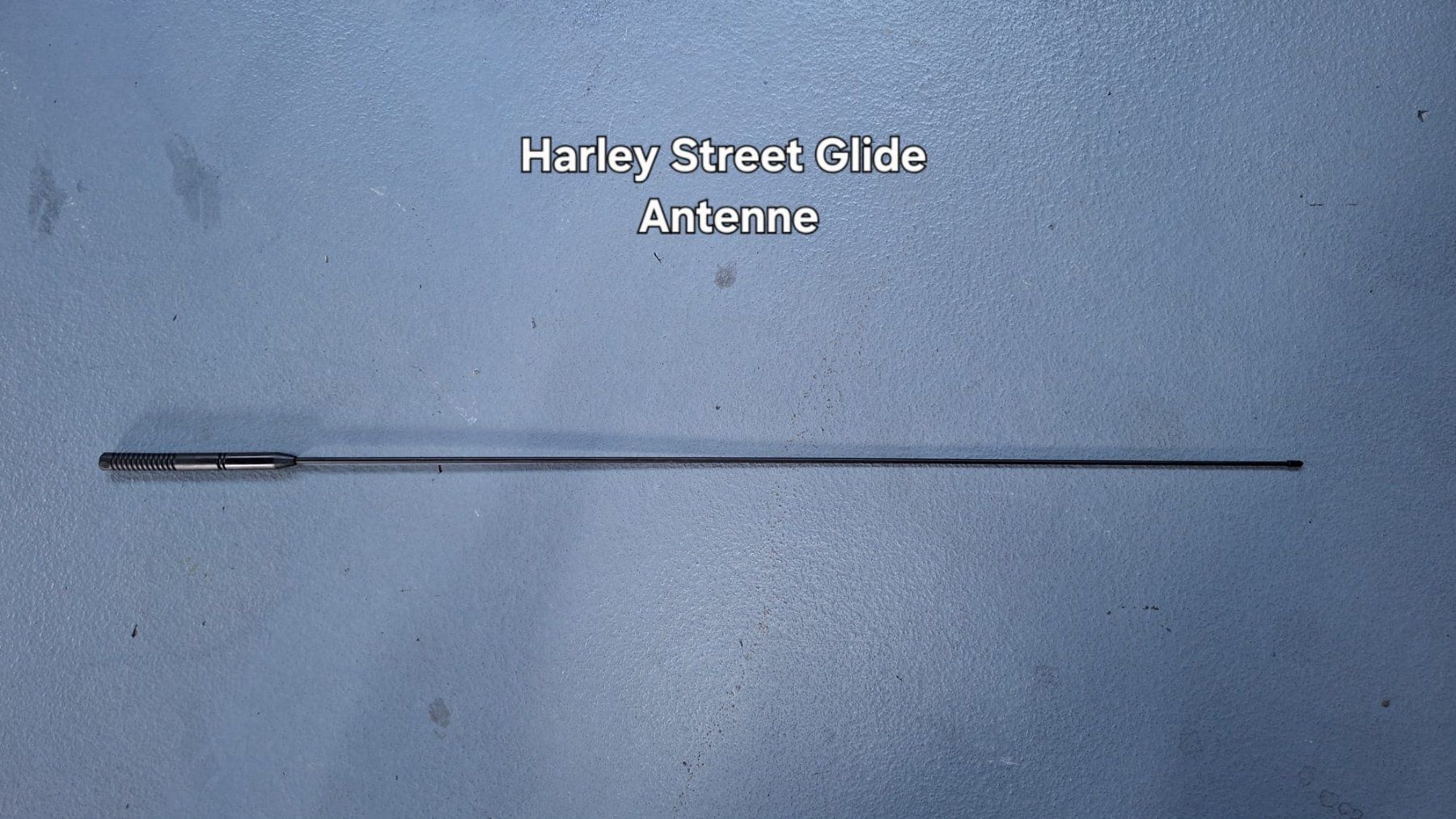 Harley-Davidson Tutti i ricambio per moto: Harley Davidson Antenne – Usato da Kerns venduto da .Biker.