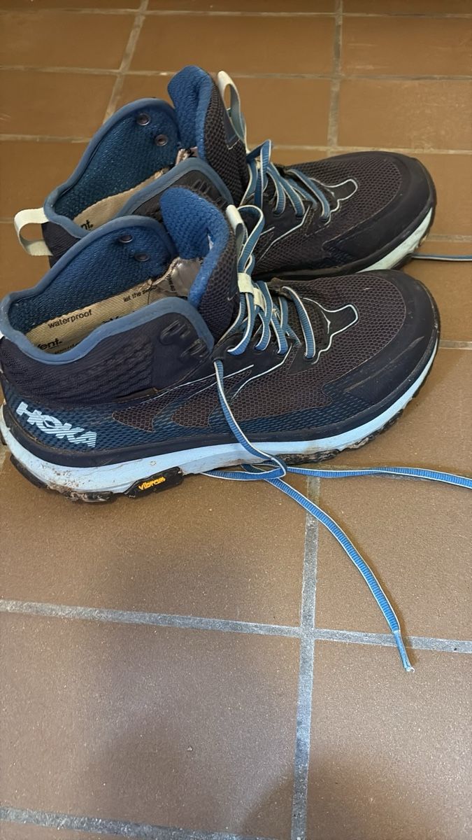 Damenschuhe: Hoka Wanderschuhe  – Gebraucht aus Schaffhausen von caramaline