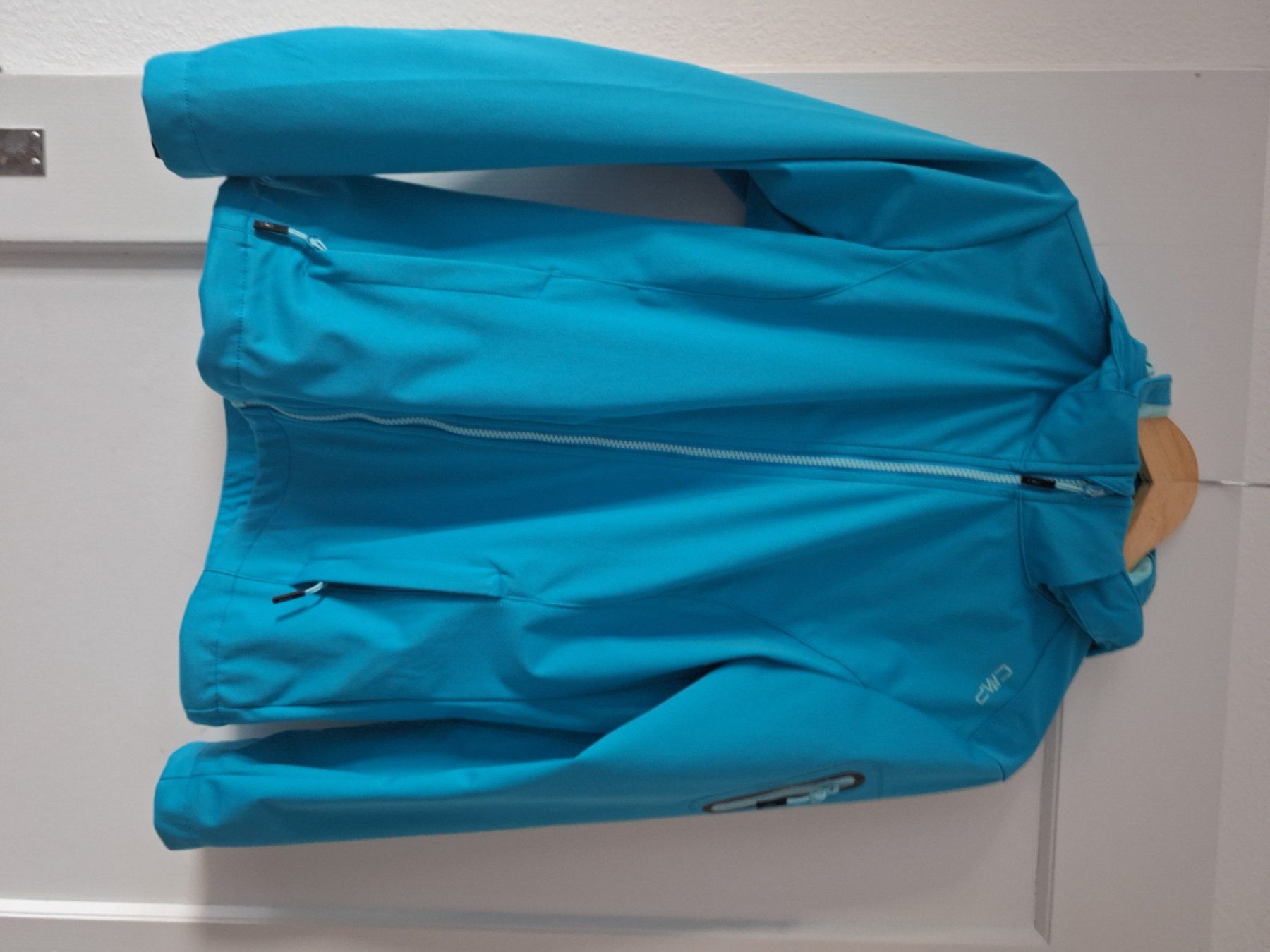 CMP Vestes: CMP Softshell Jacke türkis Grösse m – D'occasion à Bern par lenelowic