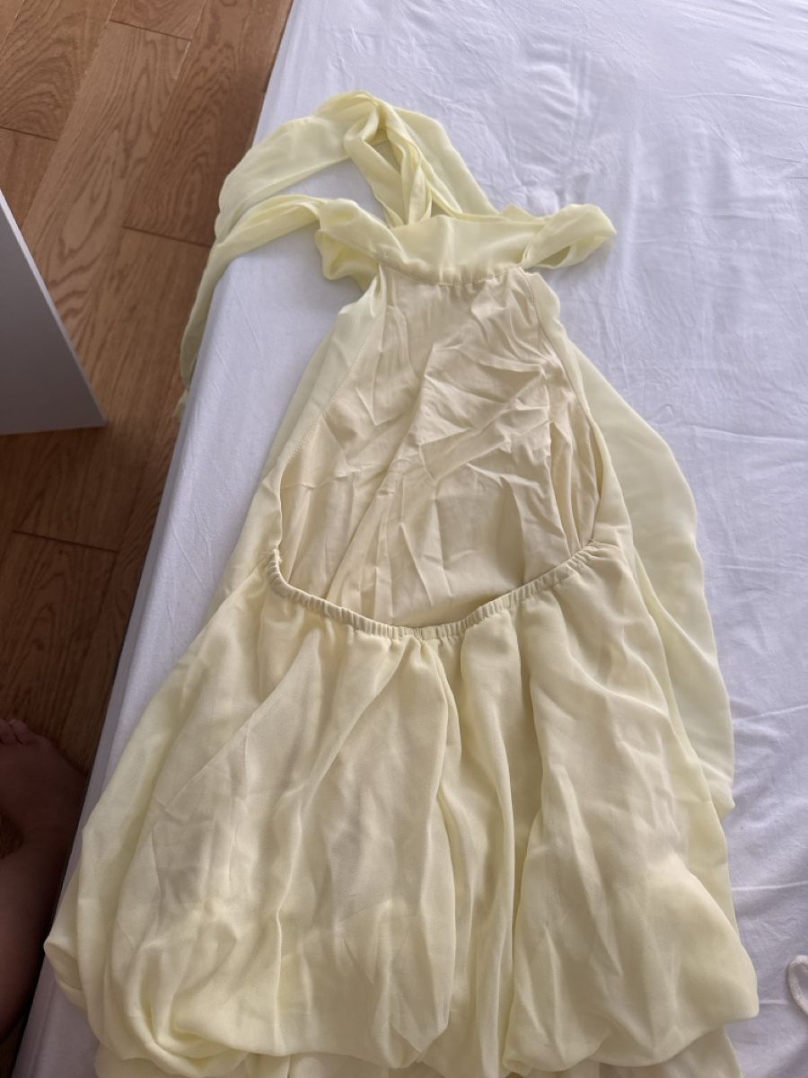 Shein Tute: Playsuit – Nuovo (secondo la descrizione) da Nebikon venduto da Preloved_bykelly 1