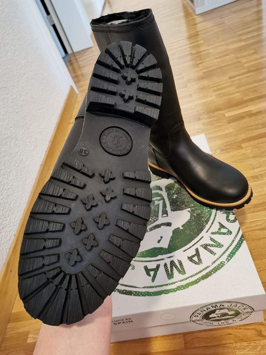 Panama Jack Scarpe da donna: Neue 38 Panama Jack Winterstiefel – Nuovo e nell'imballaggio originale da Bülach venduto da Parickf 4