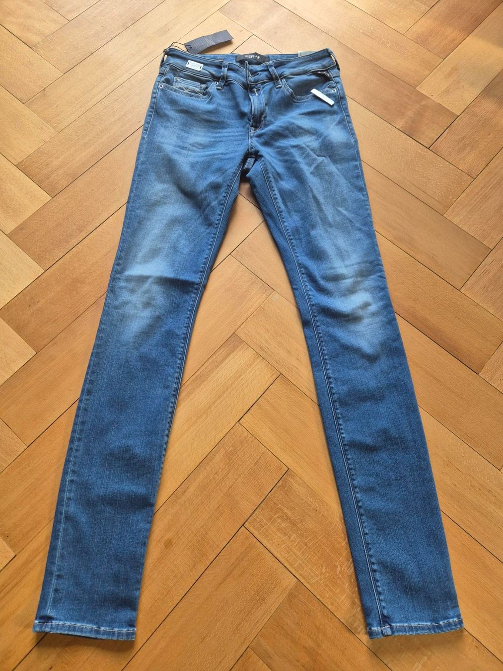 Replay Jeans: Jeans Replay, Grösse 29/32, Damen, Hyperflex – Nuovo e nell'imballaggio originale da Bern venduto da Rudolfs