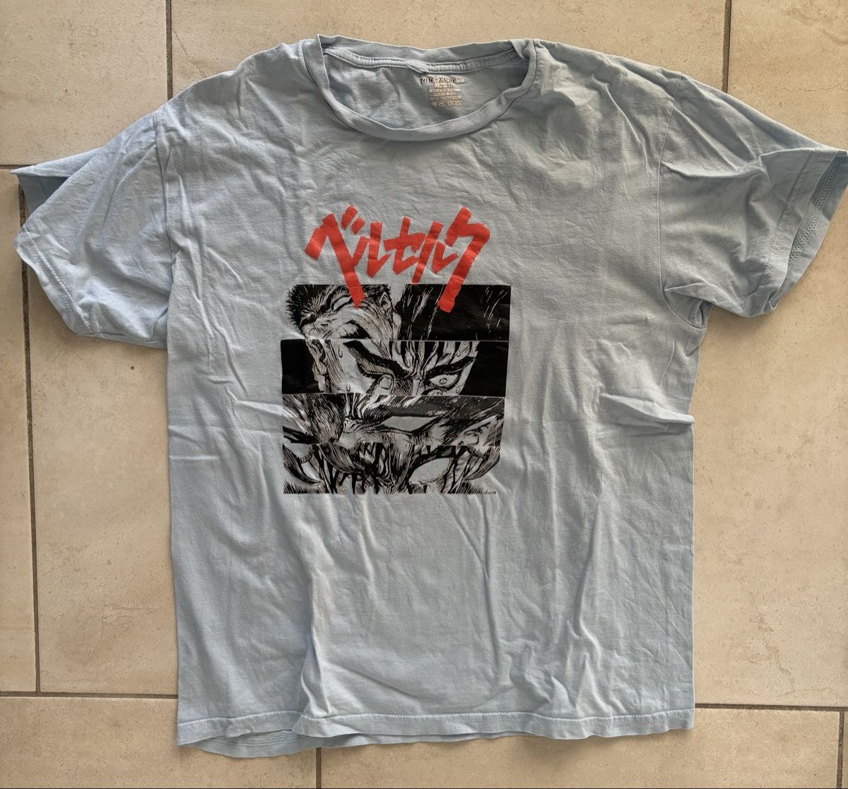 T-shirt: T-Shirt Berserk Grösse L  – Usato da Wettingen venduto da gabric58