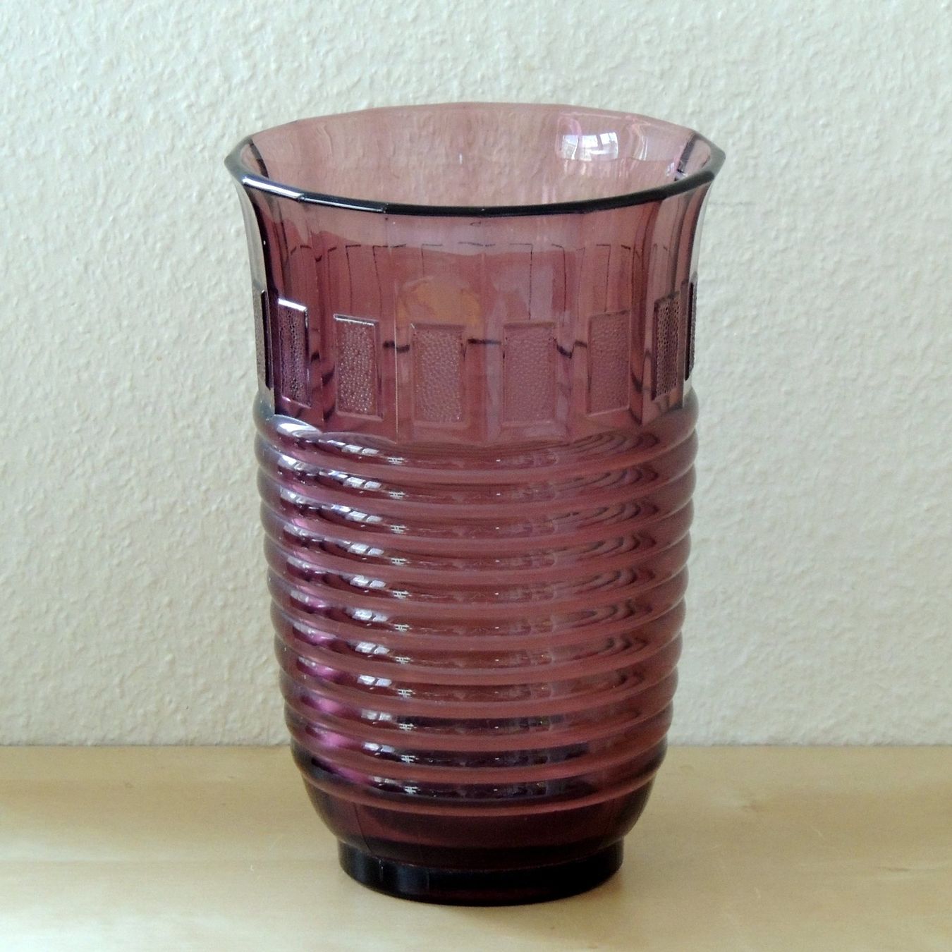 Lambert Vasi & Recipienti: Vase art déco, modèle Benoît, Val St-lambert, Luxval, 1930s – Usato da La Chaux-de-Fonds venduto da Helene2300 1