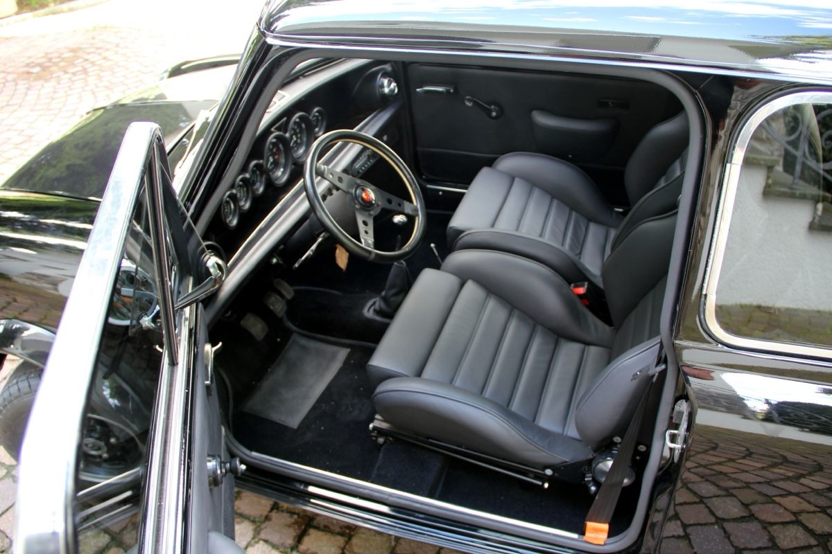 Automobili: Mini Cooper Innocenti 1300 Bj. 1974 - Restauriert – Usato da Oberkirch LU venduto da Feuerpferd 3