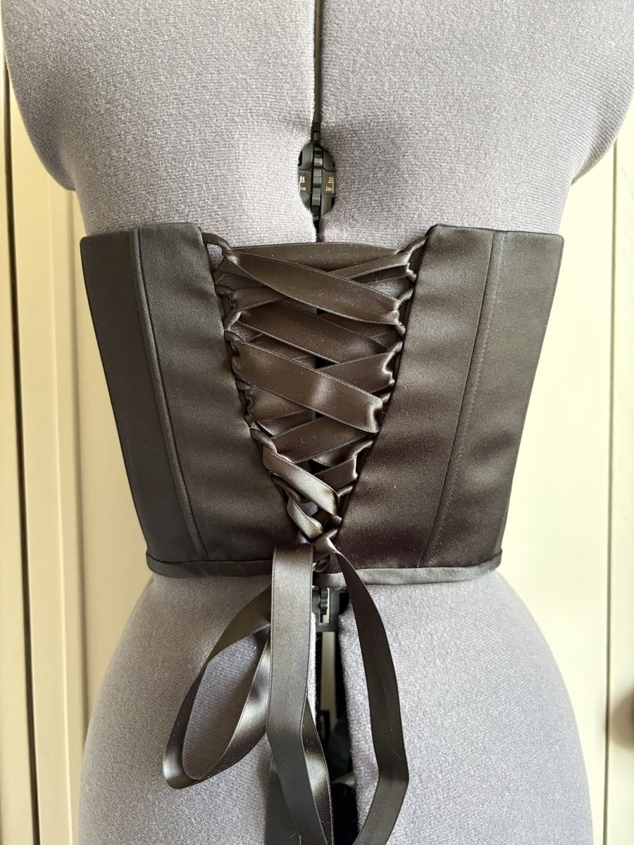 Top: Schwarzer Corsage Top / Korsett – Nuovo e nell'imballaggio originale da Oensingen venduto da Chicotus 3