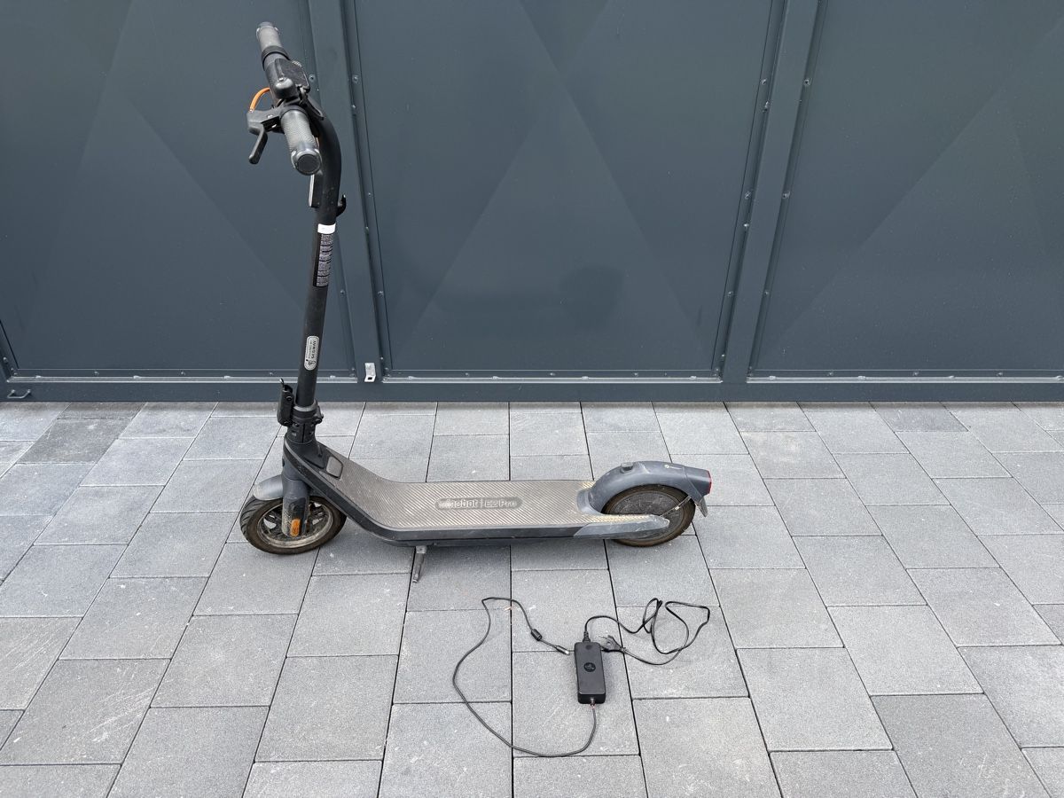 Scooter: Segway-Ninebot E-Scooter E2 Pro – Usato da Wangenried venduto da Kusterp90