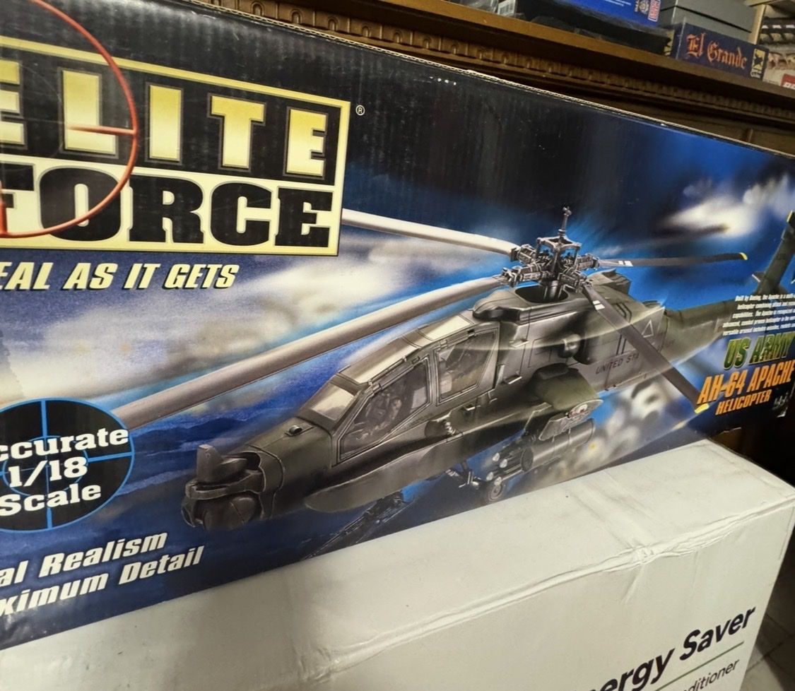 Kits de montage: Elite Force Apache – D'occasion à Wil SG par Wizard5 1