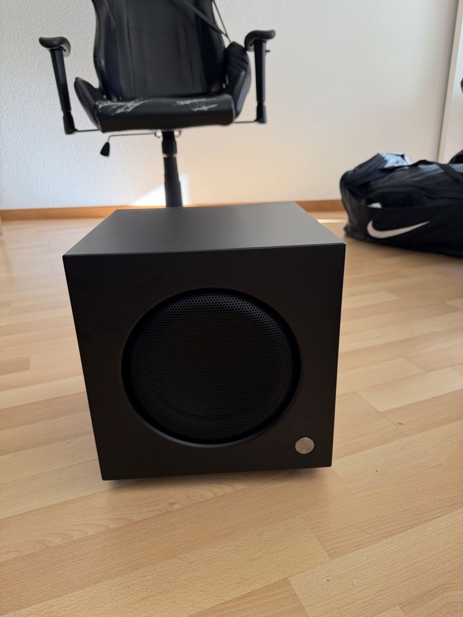 Amplificatori: Powered Subwoofer – Nuovo e nell'imballaggio originale da Rothrist venduto da sch_5jvy 2