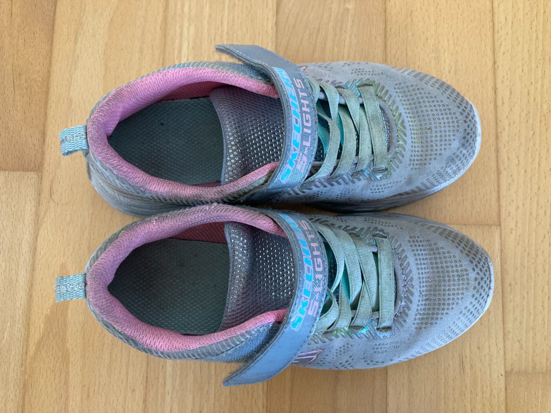 Skechers Scarpe per ragazze: Skechers "S-Lights" – Usato da Muttenz venduto da Juvenile33 1