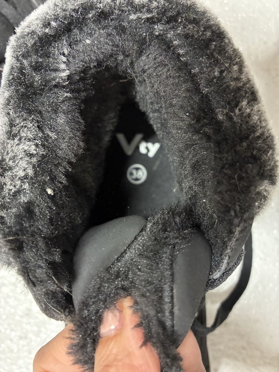Damenschuhe: Warme Winter-Sneaker mit Futter, Gr. 38, TOP Zustand – Gebraucht aus Muhen von Sally203 1