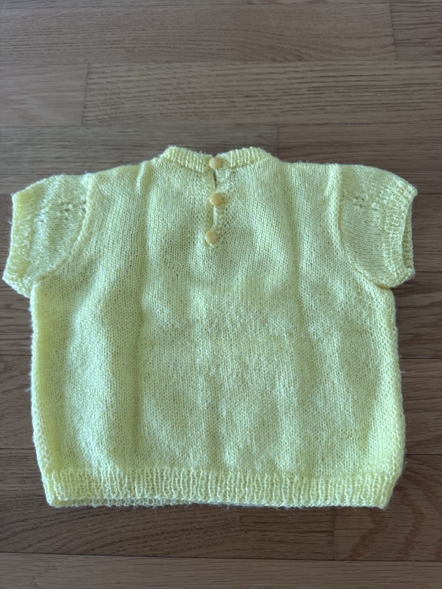 Camicie, T-shirt & Polo: Gestricktes Kinder-Oberteil Gr.80 – Usato da Dielsdorf venduto da nad_r69c 1