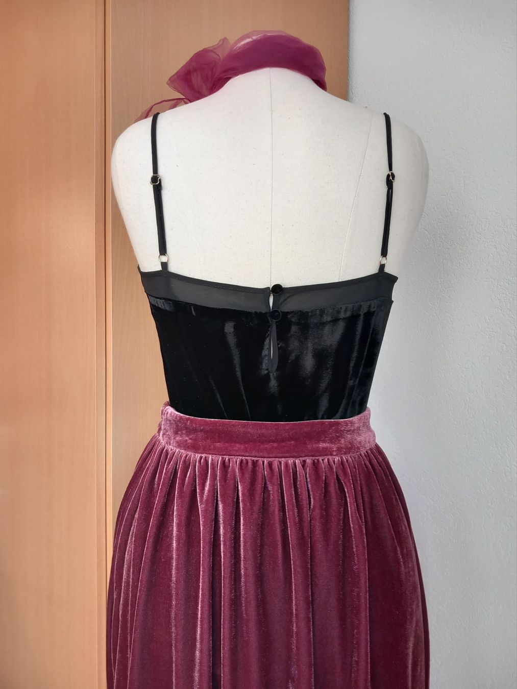 Mint & Berry Top: Neues Samt Top von Mint & Berry Gr. 36 – Nuovo (secondo la descrizione) da Winterthur venduto da Jopf1 6
