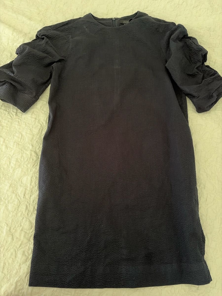 Cos Robes: Cos Dress / New – Neuf (Voir description) à Wallisellen par Chatswood_8hwh