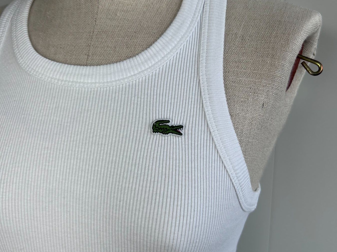 Lacoste Tops: Lacoste Top – Neu (gemäss Beschreibung) aus St. Gallen von look-twice 1