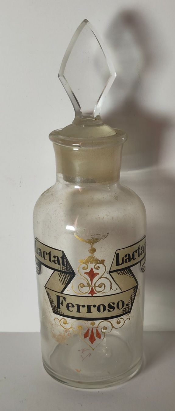 Accessori da laboratorio: Apothekerflasche LACTAT FERROSO Um 1900 18cm – Usato da Monthey venduto da 19_karen_84