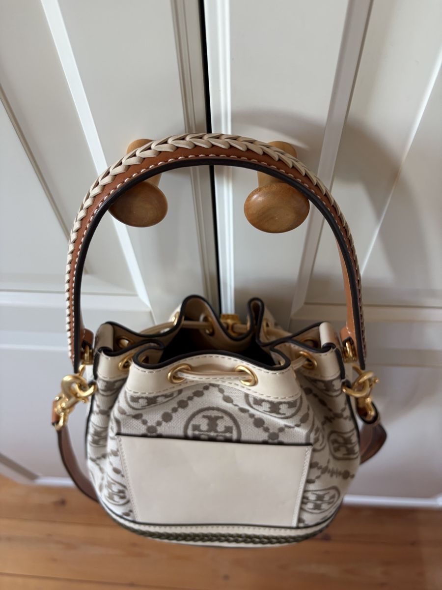 Tory Burch Borse da donna: Tory Burch Elegant Flower Bag – Usato da St.Josefen venduto da lop_lh8d 9
