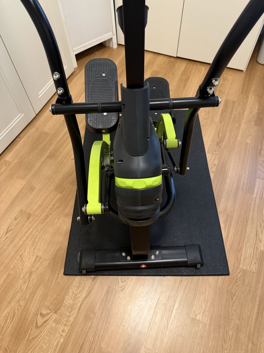 Vélos d'appartement: Neuer Stepper plus – D'occasion à Höri par Blumenfee